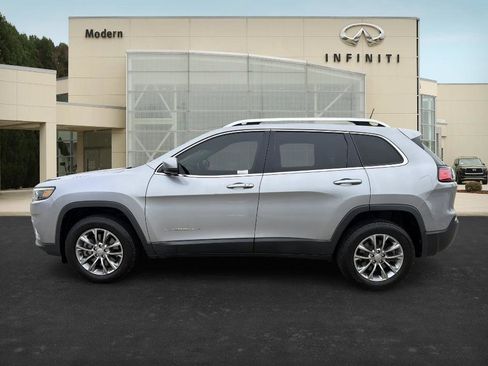 Used 2020 Jeep Cherokee Latitude Plus w/ Cold Weather Group image 7