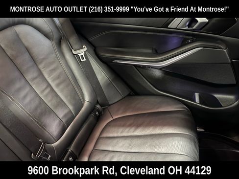 Used 2022 BMW X5 xDrive40i w/ M Sport Package image 33