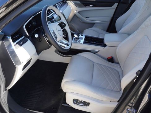 Used 2021 Jaguar F-PACE S image 13