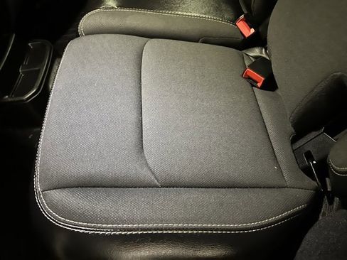 Used 2020 Jeep Wrangler Unlimited Sport image 17