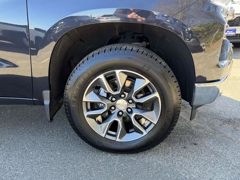 Used 2023 Chevrolet Silverado 1500 LT image 7