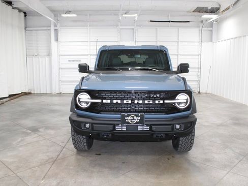 New 2025 Ford Bronco Outer Banks image 2