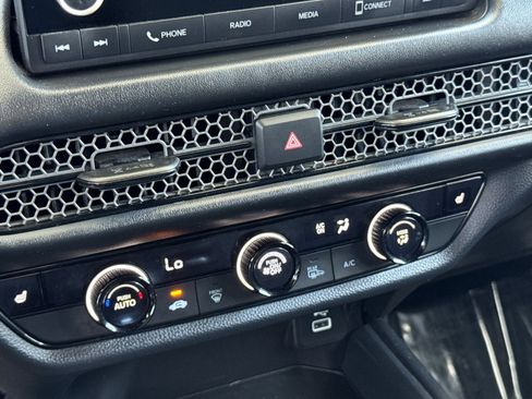 Certified 2024 Honda HR-V Sport image 19