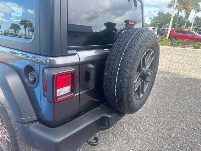 Used 2024 Jeep Wrangler Unlimited Sport AWD/4WD image 20