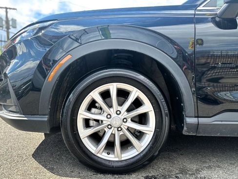 Used 2025 Honda CR-V EX image 7