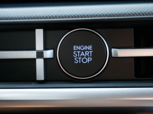 Certified 2026 Hyundai Santa Fe SEL AWD/4WD image 31