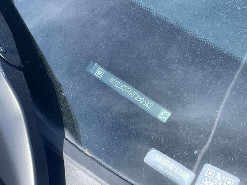 Used 2024 Chevrolet Malibu LT image 32