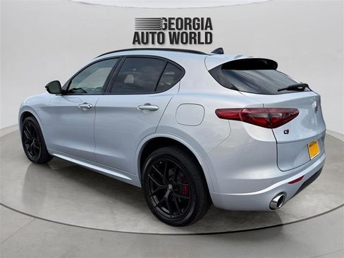 Used 2021 Alfa Romeo Stelvio Ti w/ Nero Edizione AWD/4WD image 10
