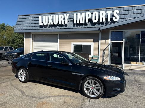 Used 2014 Jaguar XJ L Portfolio image 2