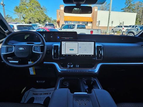 New 2026 Ford Expedition Max King Ranch image 14