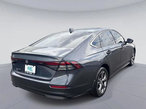 Used 2023 Honda Accord EX image 3