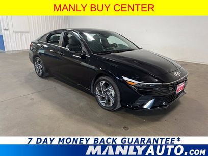 Used 2025 Hyundai Elantra Limited