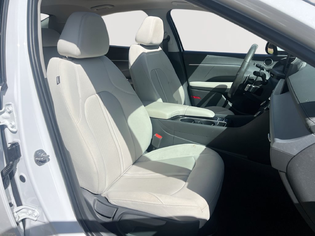 Used 2024 Hyundai Sonata SEL w/ Convenience Package FWD image 26