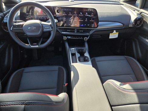 New 2026 Chevrolet Equinox EV RS image 8