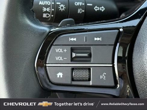 Used 2024 Honda Pilot Touring image 14