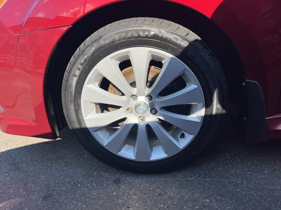 Used 2011 Subaru Legacy 3.6R Limited AWD/4WD image 22