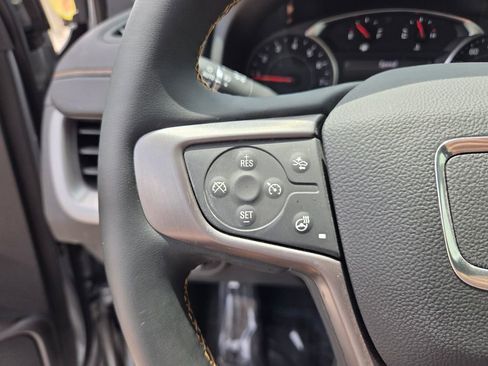 Certified 2023 GMC Terrain AT4 w/ Tech Package AWD/4WD image 29