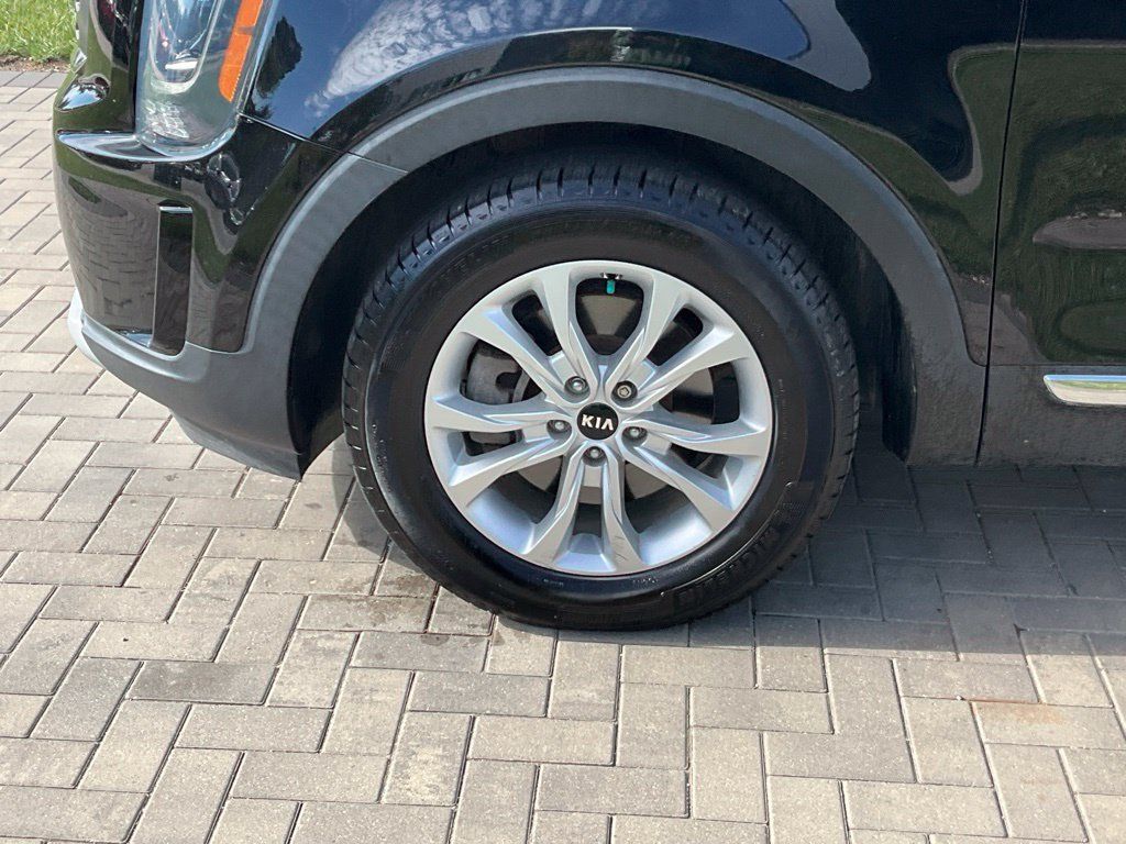 Used 2021 Kia Telluride LX AWD/4WD image 43