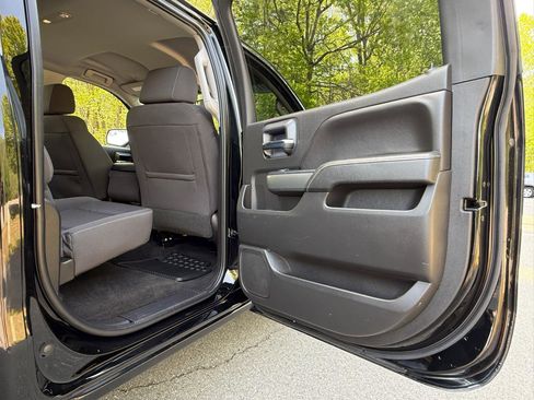 Used 2018 Chevrolet Silverado 1500 LT w/ All Star Edition AWD/4WD image 25