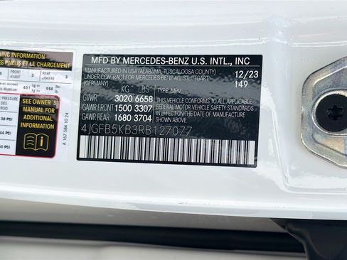 Used 2024 Mercedes-Benz GLE 450 4MATIC image 44