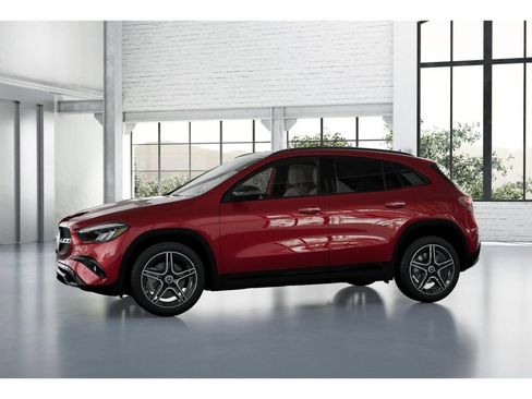 New 2026 Mercedes-Benz GLA 250 4MATIC image 36