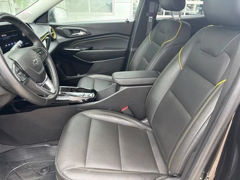 Certified 2025 Chevrolet Trax ACTIV w/ Driver Confidence Package FWD image 13
