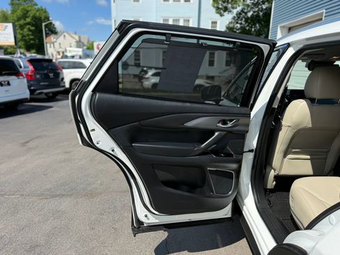 Used 2022 MAZDA CX-9 Touring Plus AWD/4WD image 39