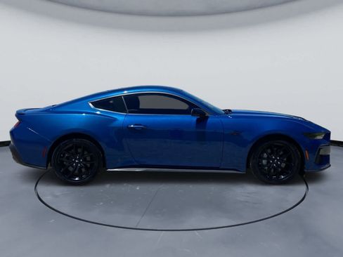 Used 2024 Ford Mustang GT RWD image 9