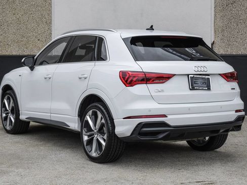 Used 2020 Audi Q3 2.0T Premium Plus w/ Premium Plus Package AWD/4WD image 11