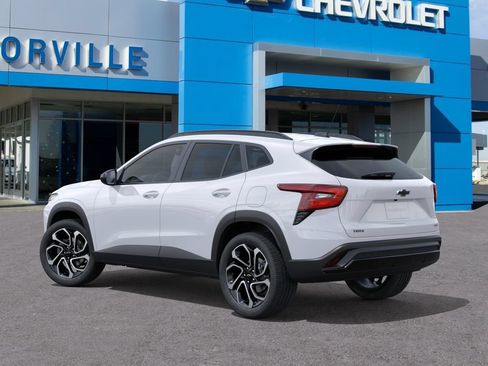 New 2026 Chevrolet Trax RS w/ Driver Confidence Package FWD image 3