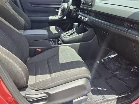 Used 2025 Honda CR-V Sport image 16