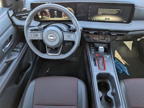 New 2026 Nissan Kicks SR image 9