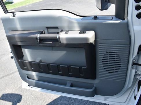 New 2025 Ford F750 2WD Regular Cab Super Duty image 25