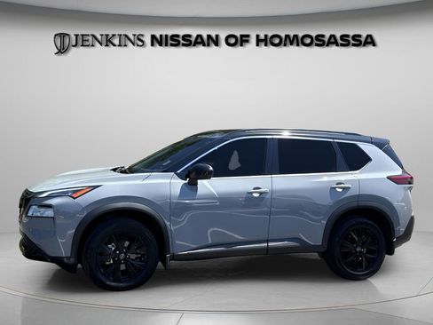 Certified 2023 Nissan Rogue SV w/ SV Premium B Package image 11