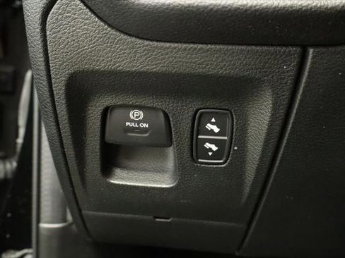 Certified 2023 RAM 1500 Big Horn AWD/4WD image 30