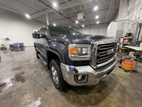 Used 2016 GMC Sierra 2500 SLT w/ Snow Plow Prep Package image 3