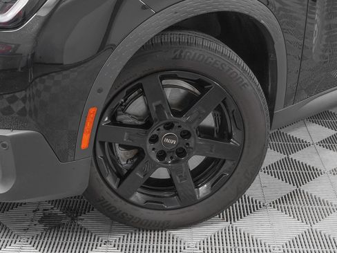 Used 2025 MINI Cooper Countryman S w/ Comfort Package Max image 28