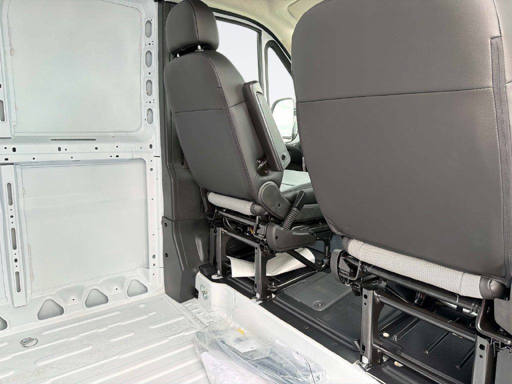 New 2026 RAM ProMaster 2500 w/ Safety Group FWD image 9