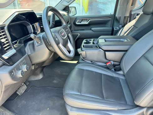 Used 2026 GMC Sierra 1500 SLT RWD image 7