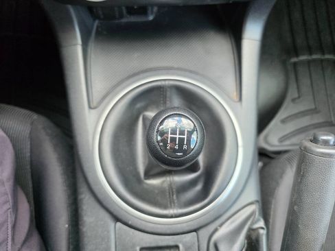 Used 2012 MAZDA MX-5 Miata Sport w/ Convenience Pkg RWD image 15