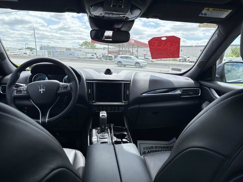 Used 2022 Maserati Levante GT image 29