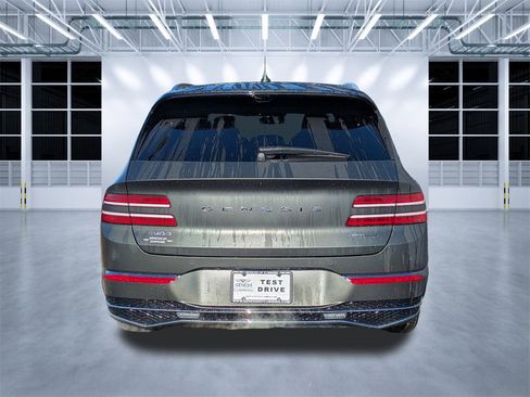 Used 2025 Genesis GV80 3.5T Prestige image 5
