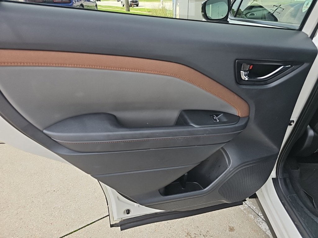 Used 2025 Subaru Forester Sport AWD/4WD image 22