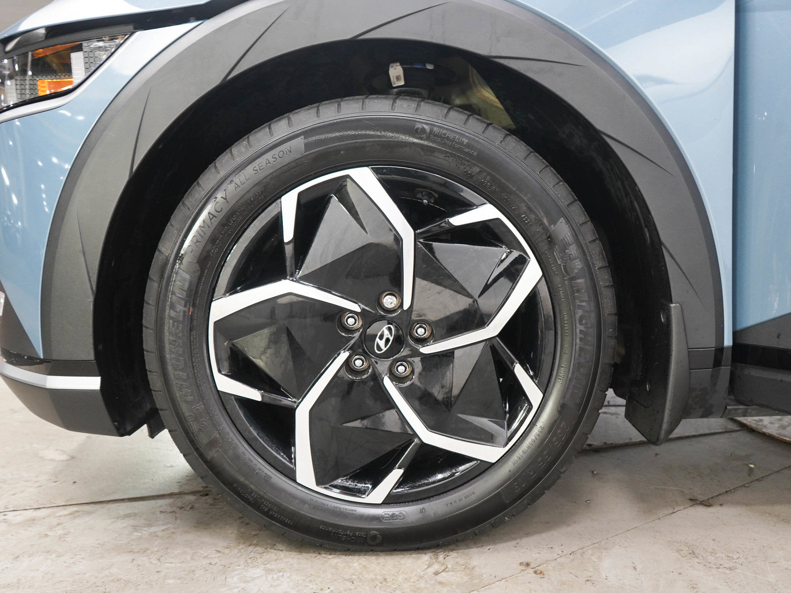 Certified 2024 Hyundai Ioniq 5 SEL AWD/4WD image 29