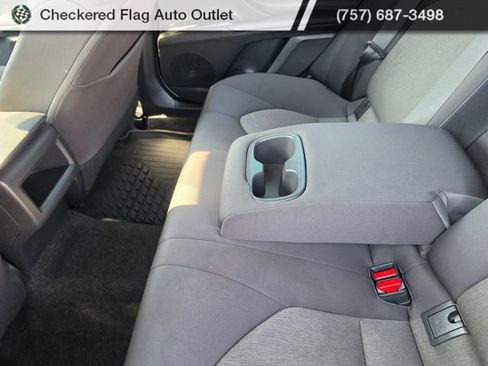 Used 2021 Toyota Camry LE FWD image 44