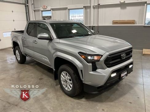 New 2026 Toyota Tacoma SR5 image 1