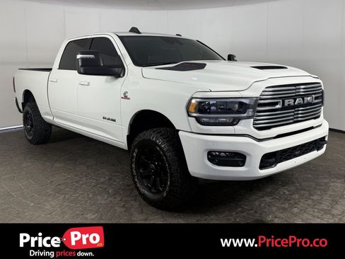 Used 2024 RAM 3500 Laramie w/ Night Edition AWD/4WD image 1