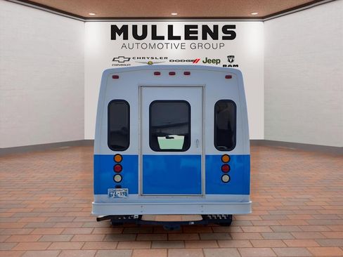 Used 2005 Chevrolet Express 3500 w/ RV Package image 6