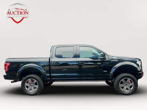 Used 2016 Ford F150 Lariat w/ Equipment Group 502A Luxury AWD/4WD image 4