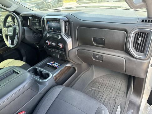 Used 2021 GMC Sierra 1500 Elevation AWD/4WD image 12